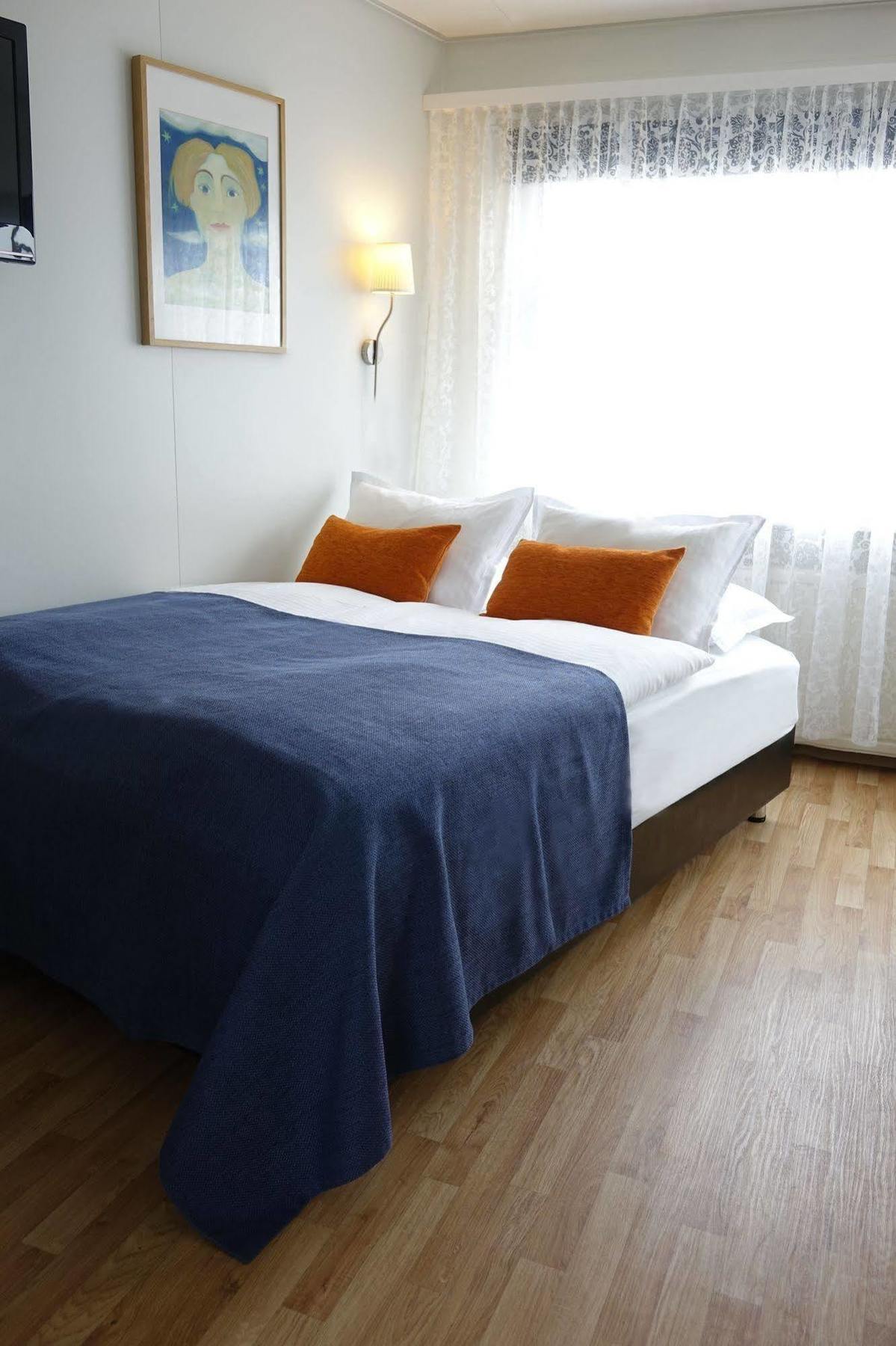 Hotel Castle House & Embassy Luxury