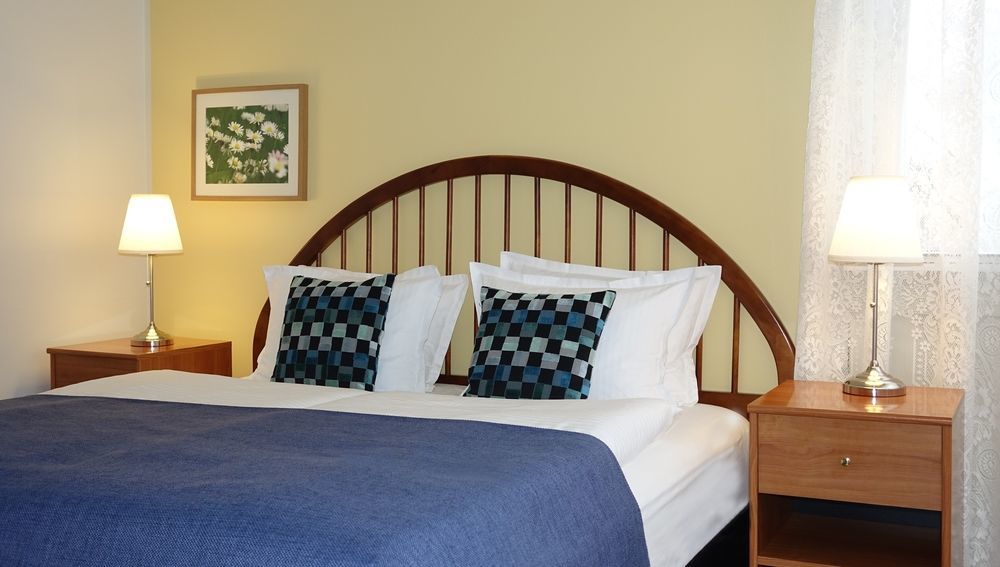 Castle House & Embassy Luxury Hotel 3*